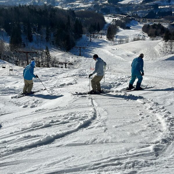湯殿山スキー学校