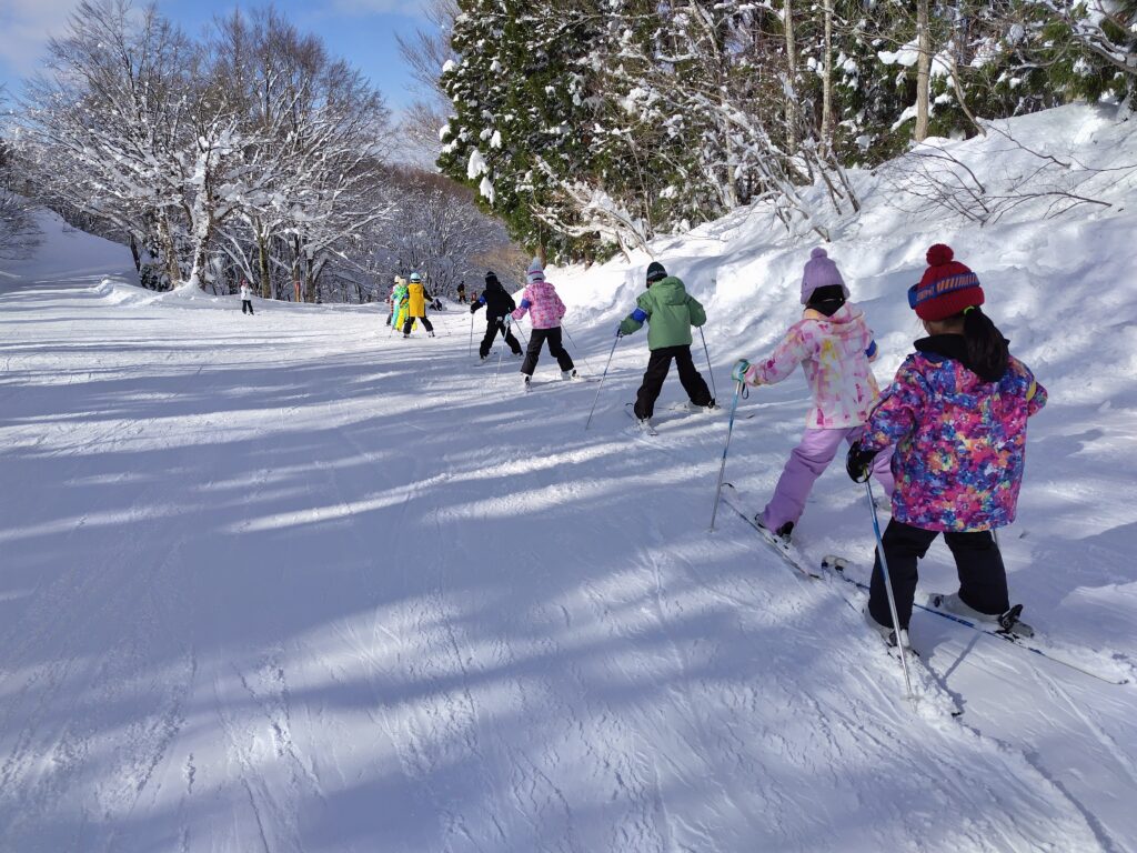 湯殿山スキー学校